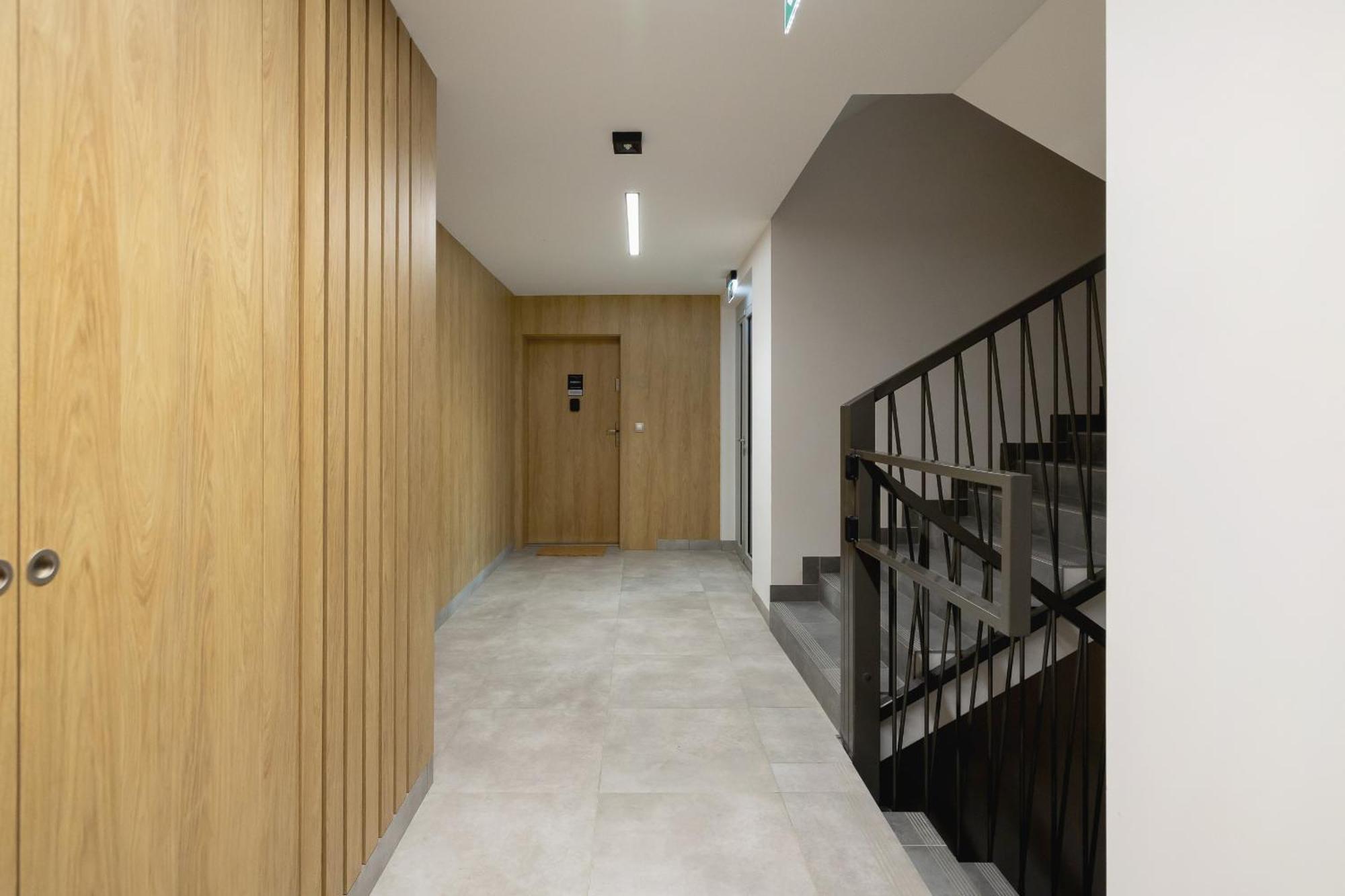 Bright Apartment In Krakow With Garden, Air Conditioning, Parking And Desk By Renters Prestige Zewnętrze zdjęcie